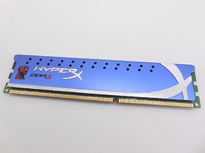Модуль памяти Kingston HyperX DDR3 DIMM 4Gb PC12800 1600MHz Модуль памяти Kingston HyperX DDR3 DIMM 4Gb PC12800 1600MHz